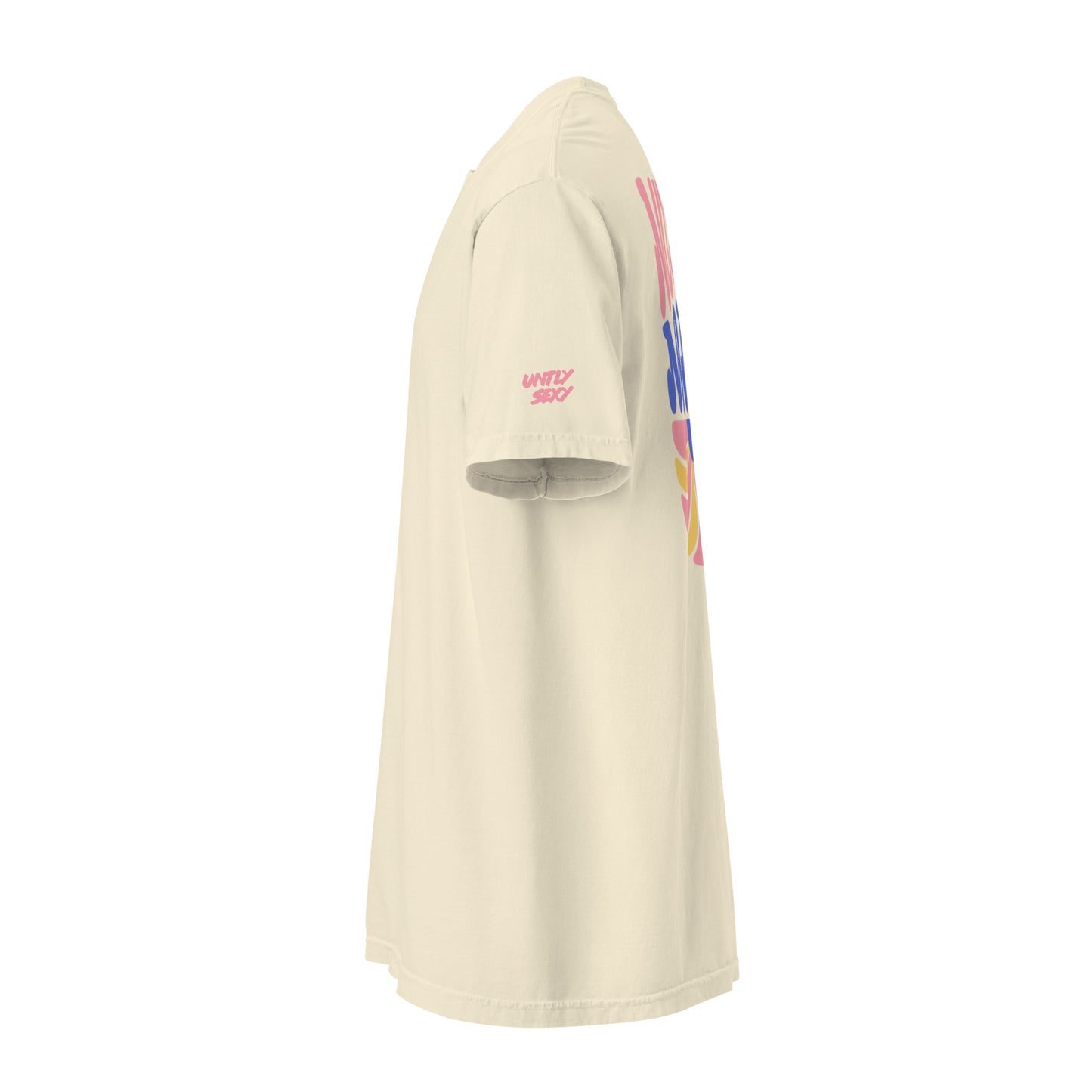 Muscle Mommy Retro Pump Cover T-Shirt (More Colors)