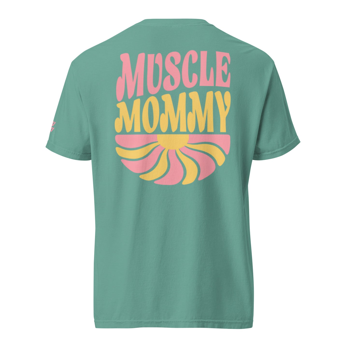 Muscle Mommy Retro Pump Cover T-Shirt (More Colors)